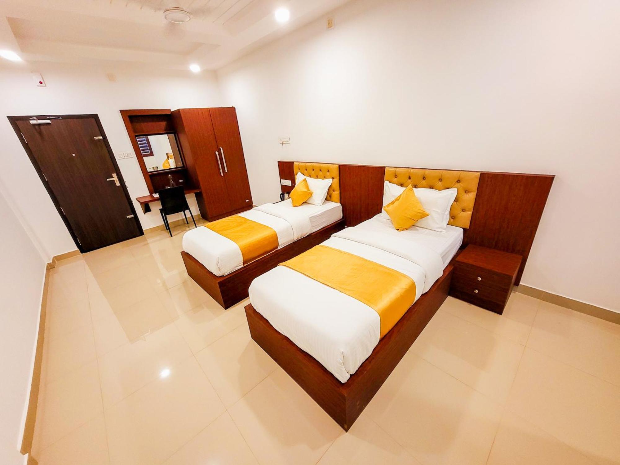 Thejaswini Residency Cheruvathur Nīleshwar Exterior foto